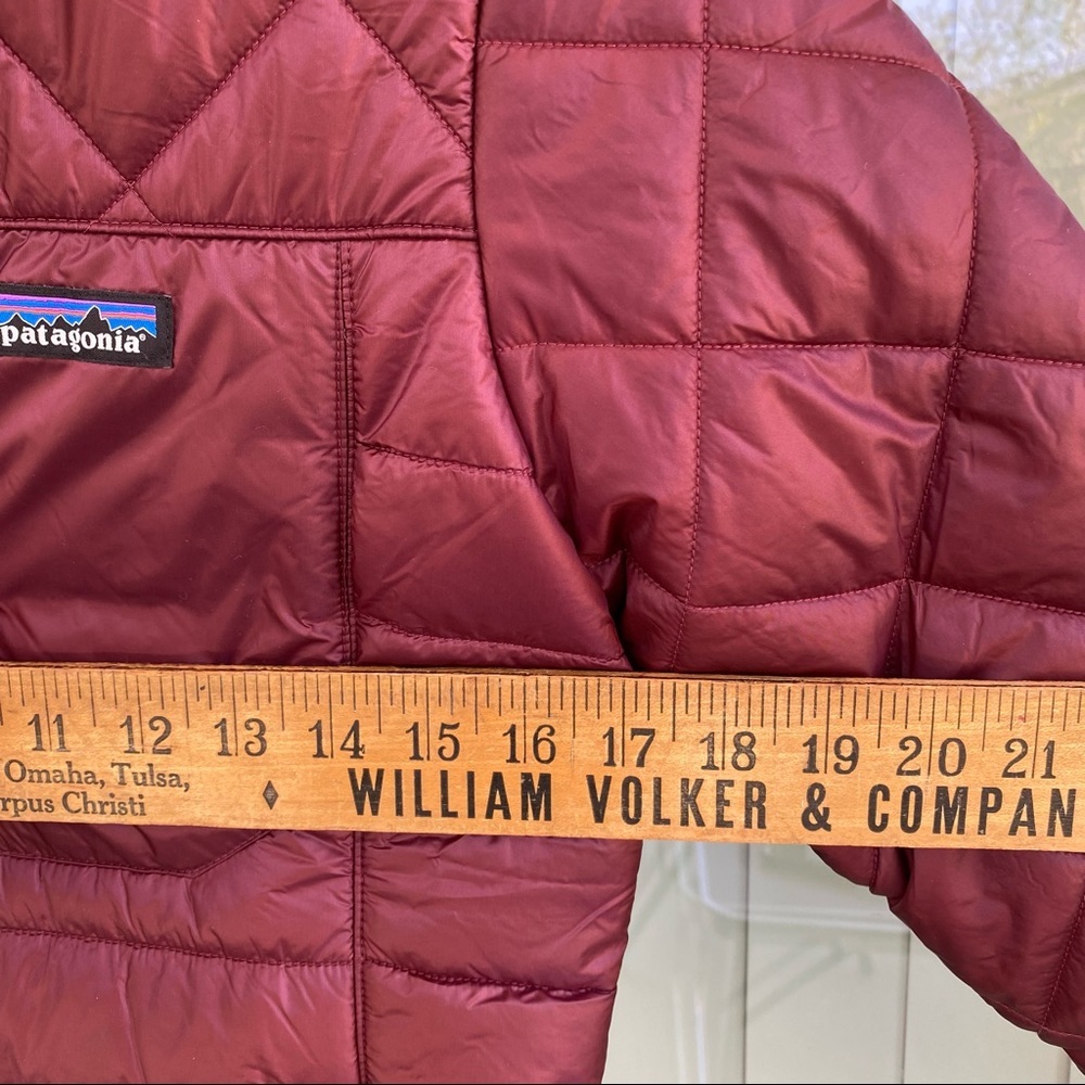 New with tag Patagonia women’s parka puffer jacket size S Slim fit - Picture 7 of 7